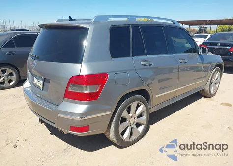 2011 Mercedes-Benz Glk 350 z USA, uszkodzony, nr VIN WDCGG5GBXBF609704